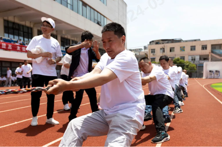 拔河 拔河